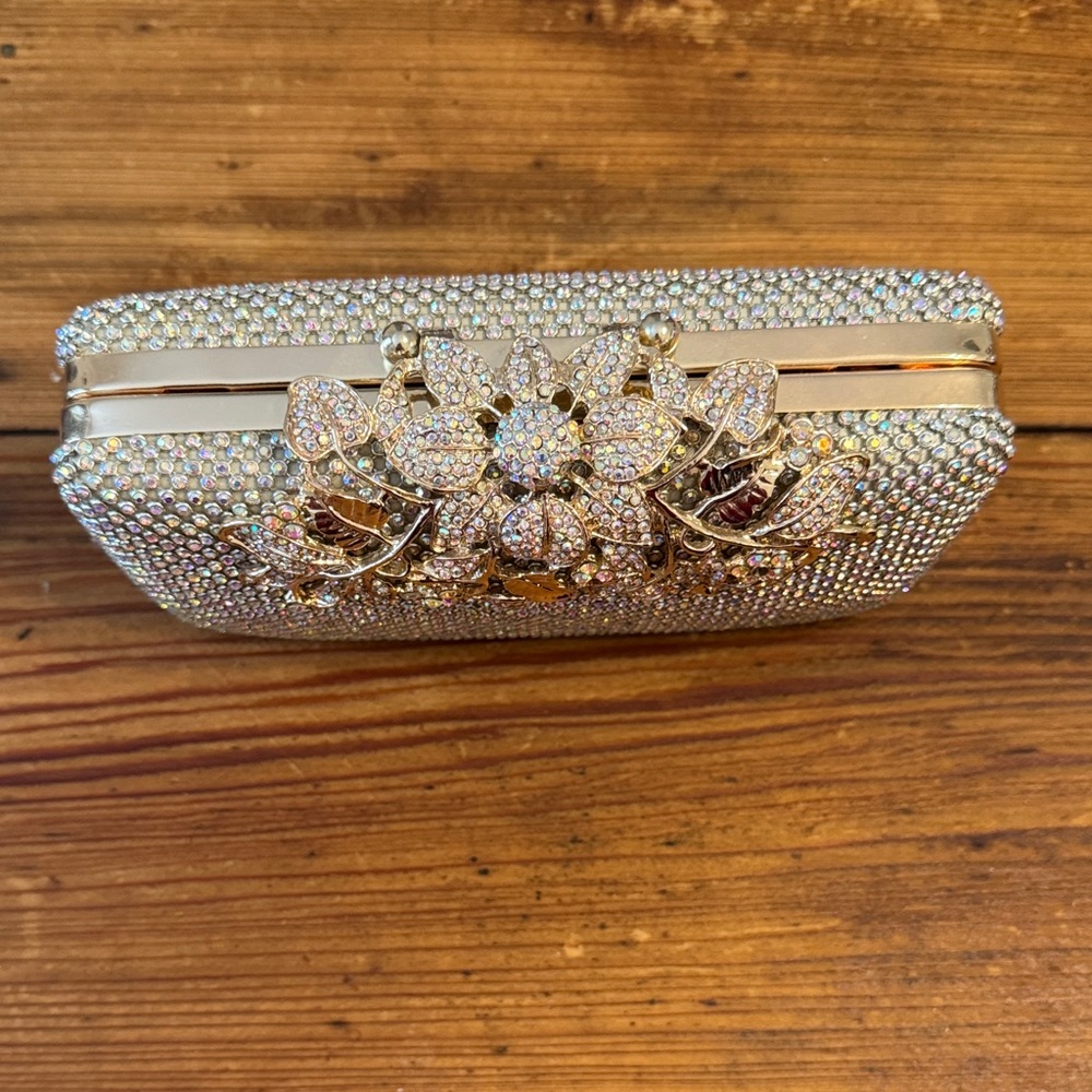 Gold Crystal Clutch - Picture 2 of 3